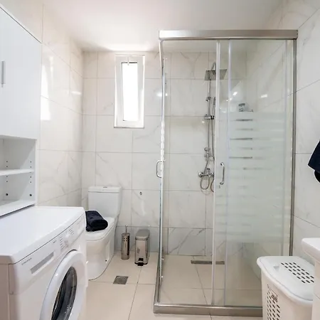 George's Paradise * אפאנטו