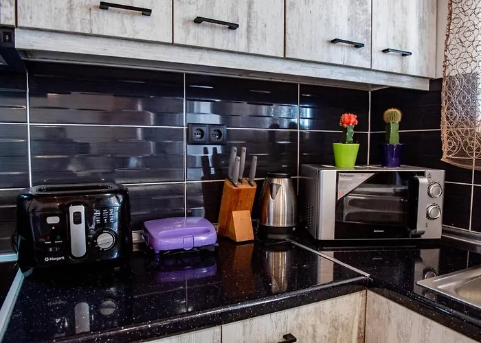 펜션 George's Paradise 아판토우